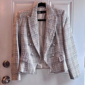 Zara Women's Classic Gray/White Blazer